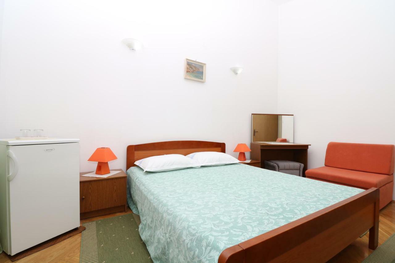 Double Rooms Jasna With Sea View Башка Экстерьер фото