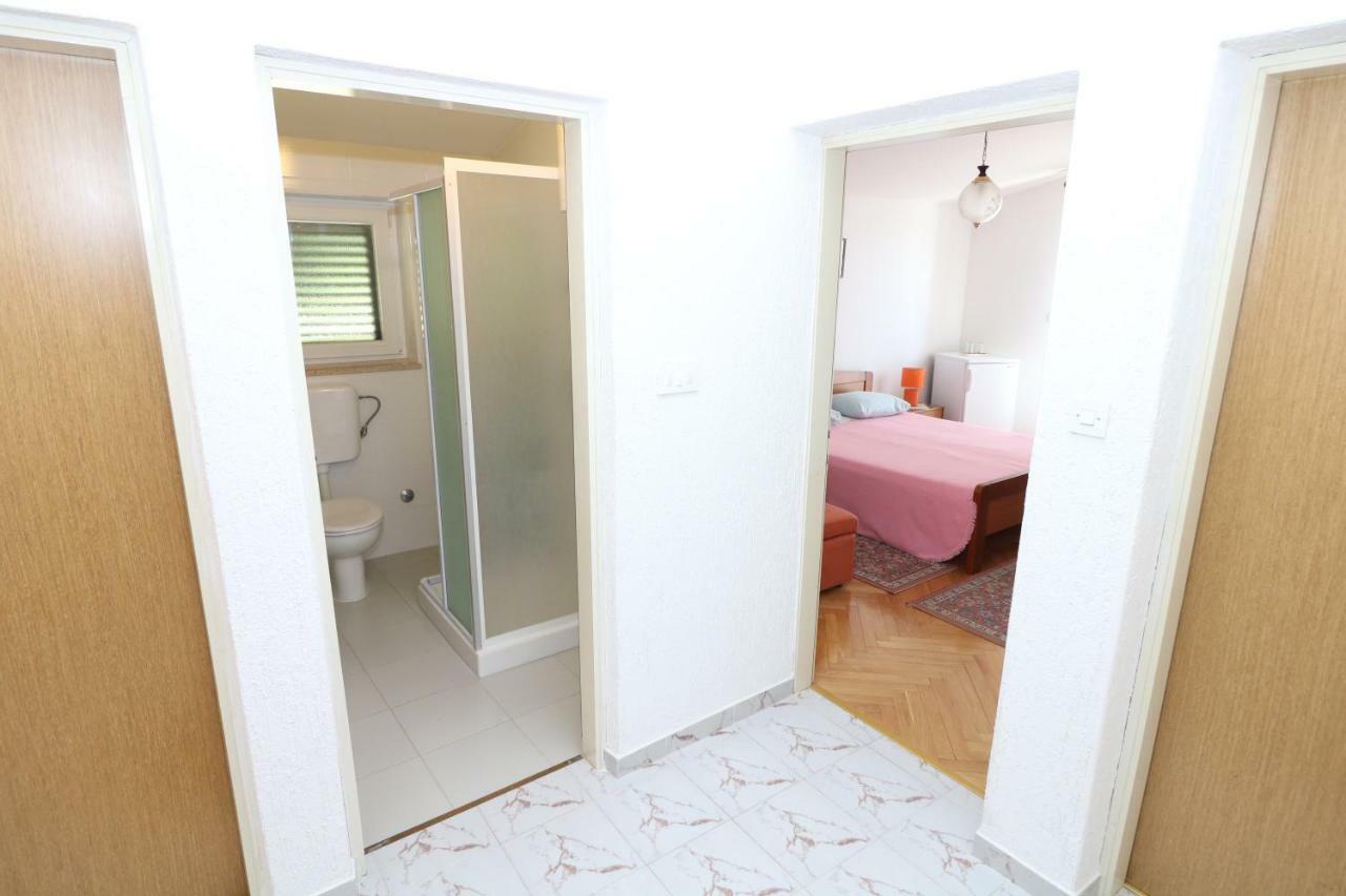 Double Rooms Jasna With Sea View Башка Экстерьер фото